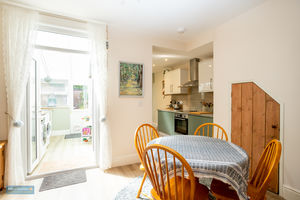 Dining room- click for photo gallery